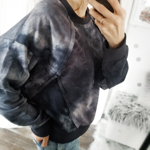 Last3️⃣🆕MIDNIGHT Slouchy Tie Dye Sweatshirt - Picture 6 of 8